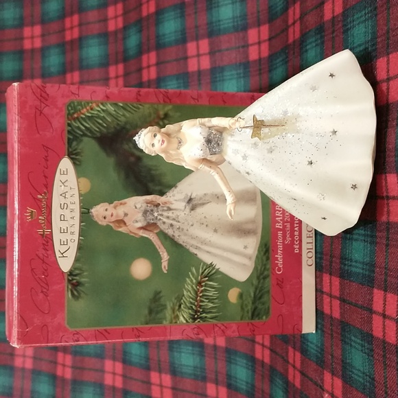 Vintage 2001 Celebration Barbie Ornament 🎉🎉🎉 - Picture 3 of 11